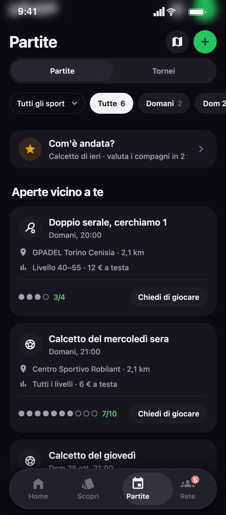 Dettaglio della schermata Partite: una partita aperta con campo, distanza, fascia di livello, prezzo e posti